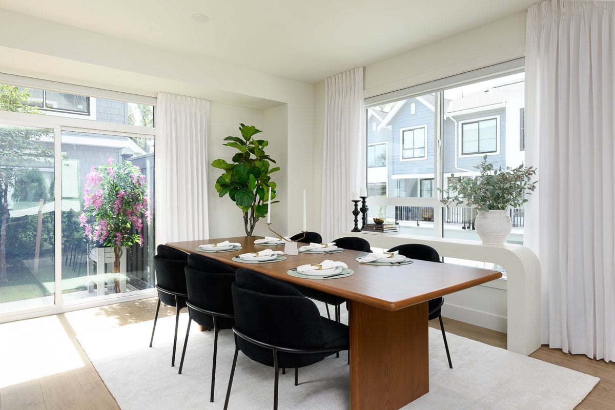 Dining table opening to the patio